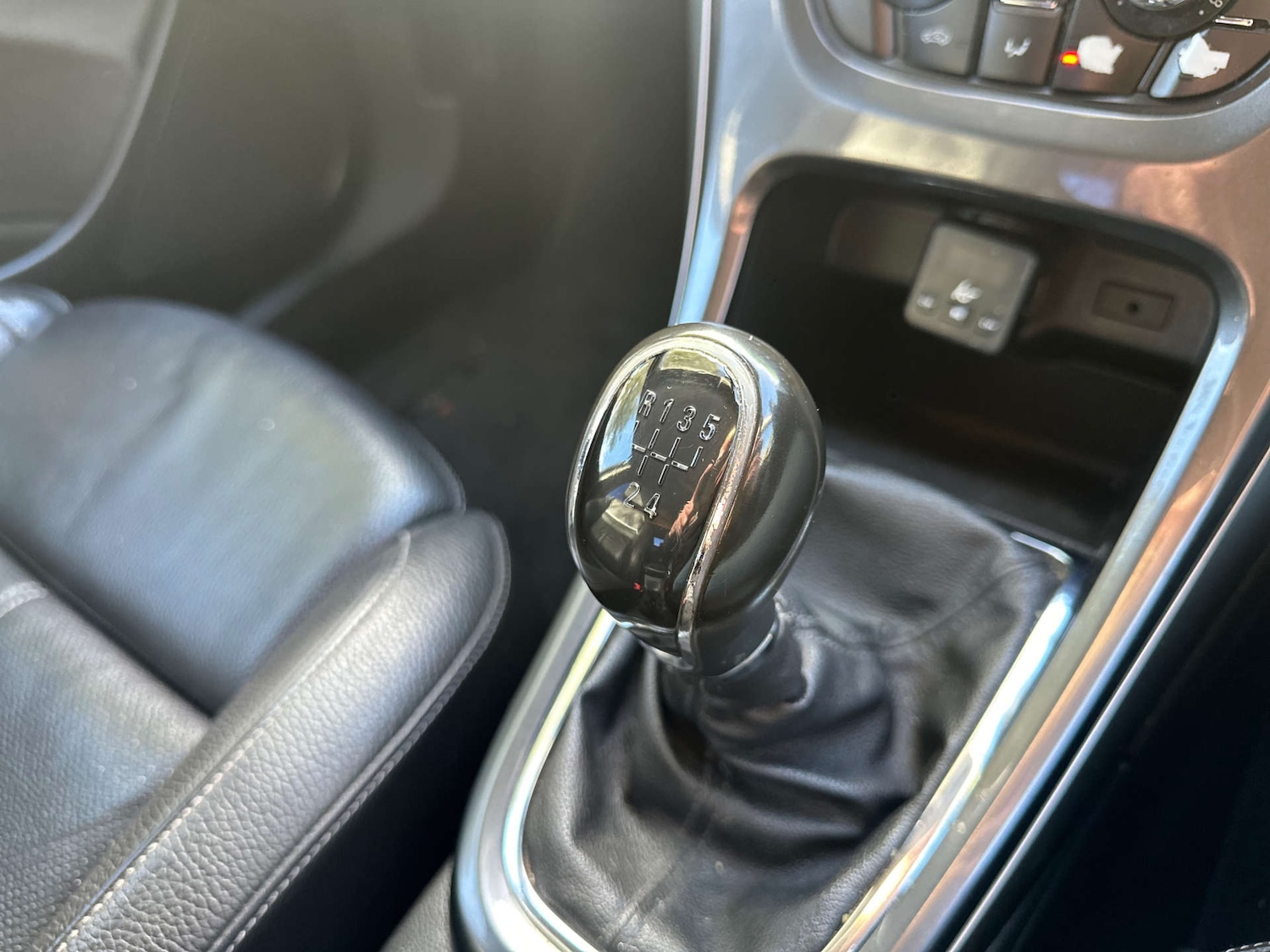 Used Vauxhall Astra 2013 for sale - 77195907: Photo 22