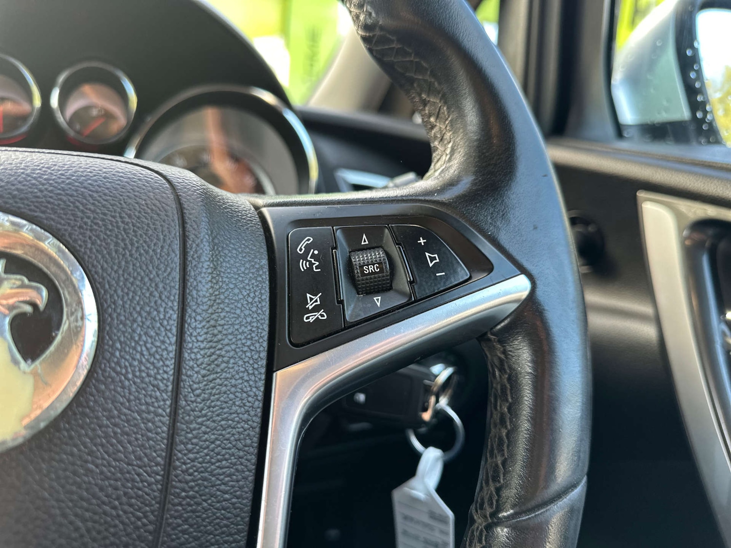 Used Vauxhall Astra 2013 for sale - 77195907: Photo 25