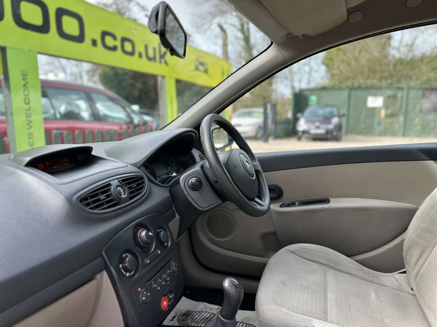 Used Renault Clio 2006 for sale - 77921654: Photo 16