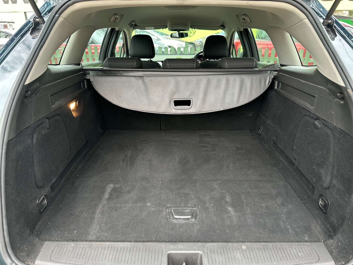 Used Vauxhall Astra 2017 for sale - 77921647: Photo 11