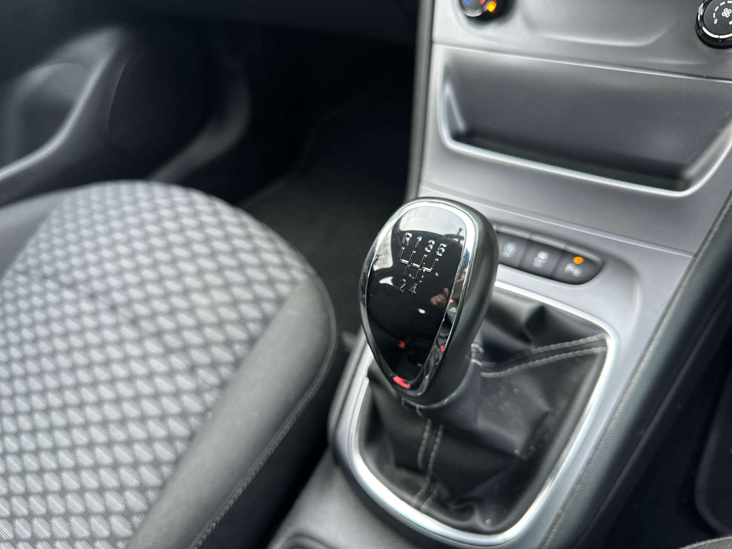 Used Vauxhall Astra 2017 for sale - 77921647: Photo 27