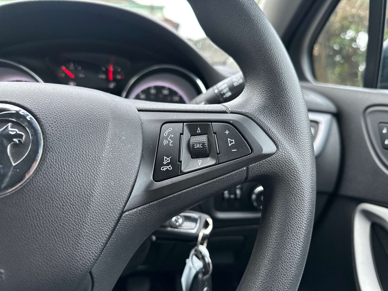 Used Vauxhall Astra 2017 for sale - 77921647: Photo 30