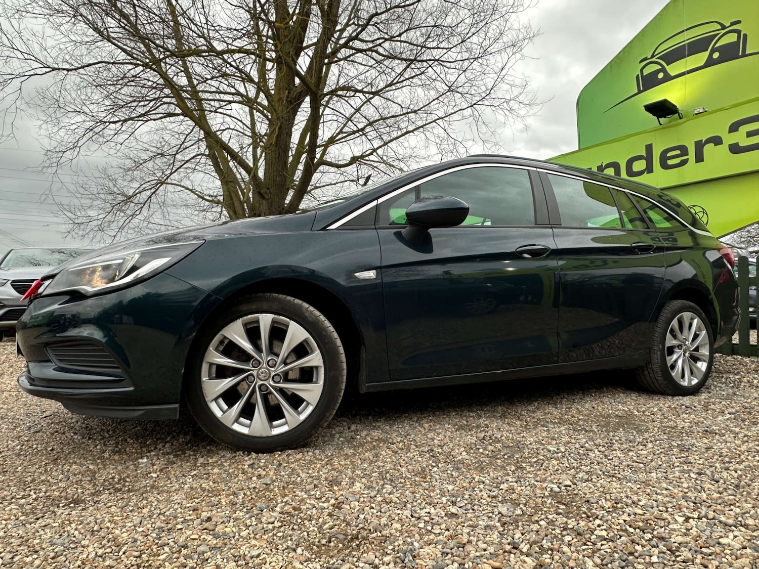 Used Vauxhall Astra 2017 for sale - 77921647: Photo 6