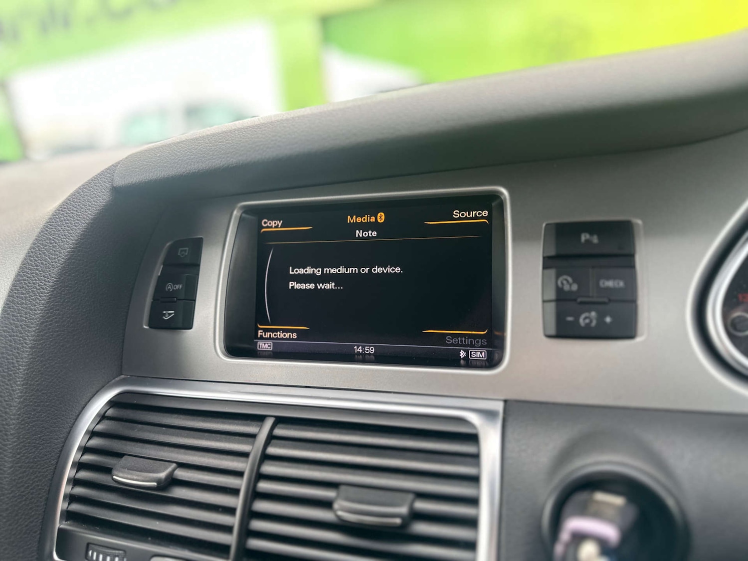 Used Audi Q7 2014 for sale - 77531843: Photo 17