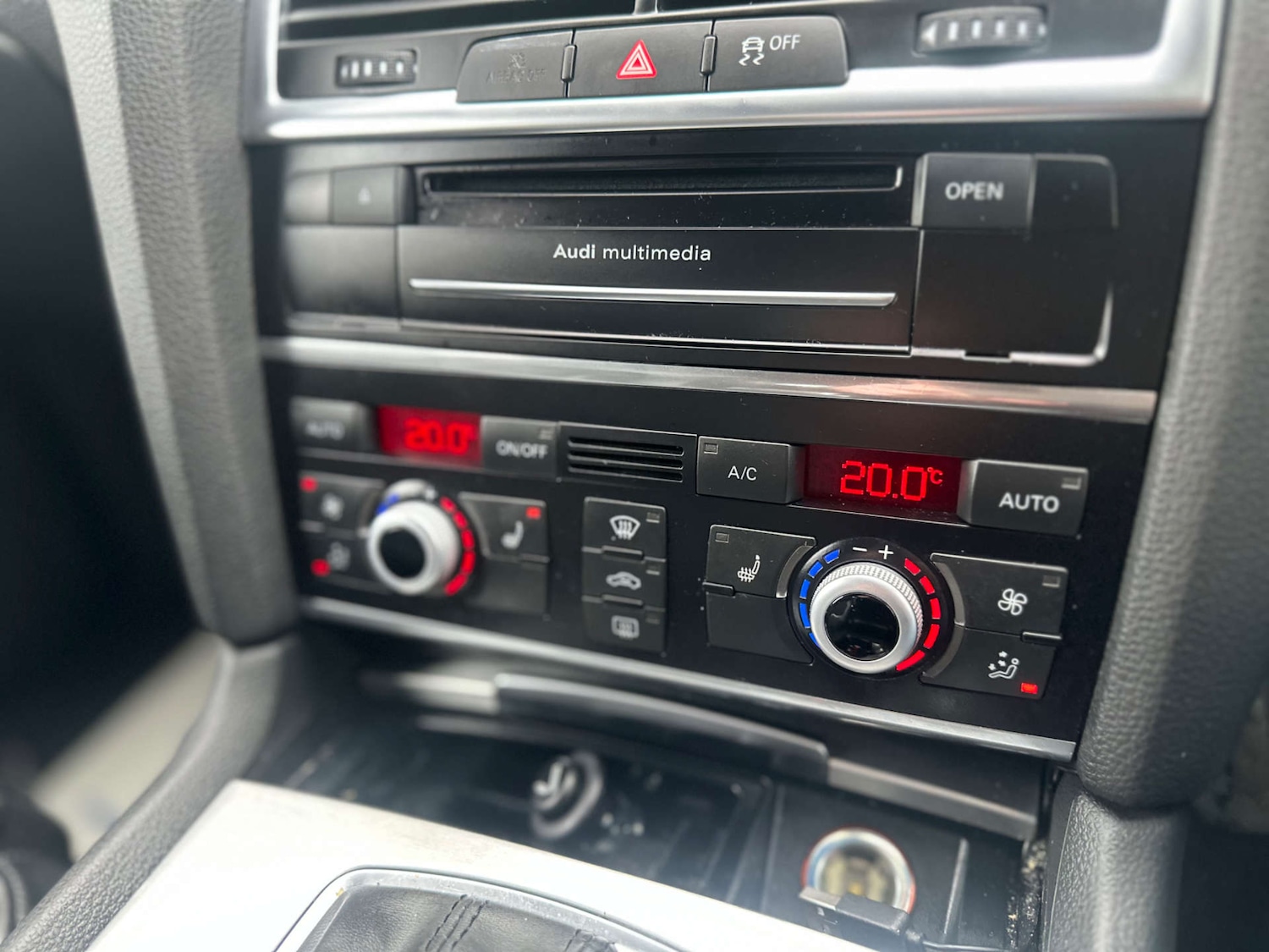 Used Audi Q7 2014 for sale - 77531843: Photo 22