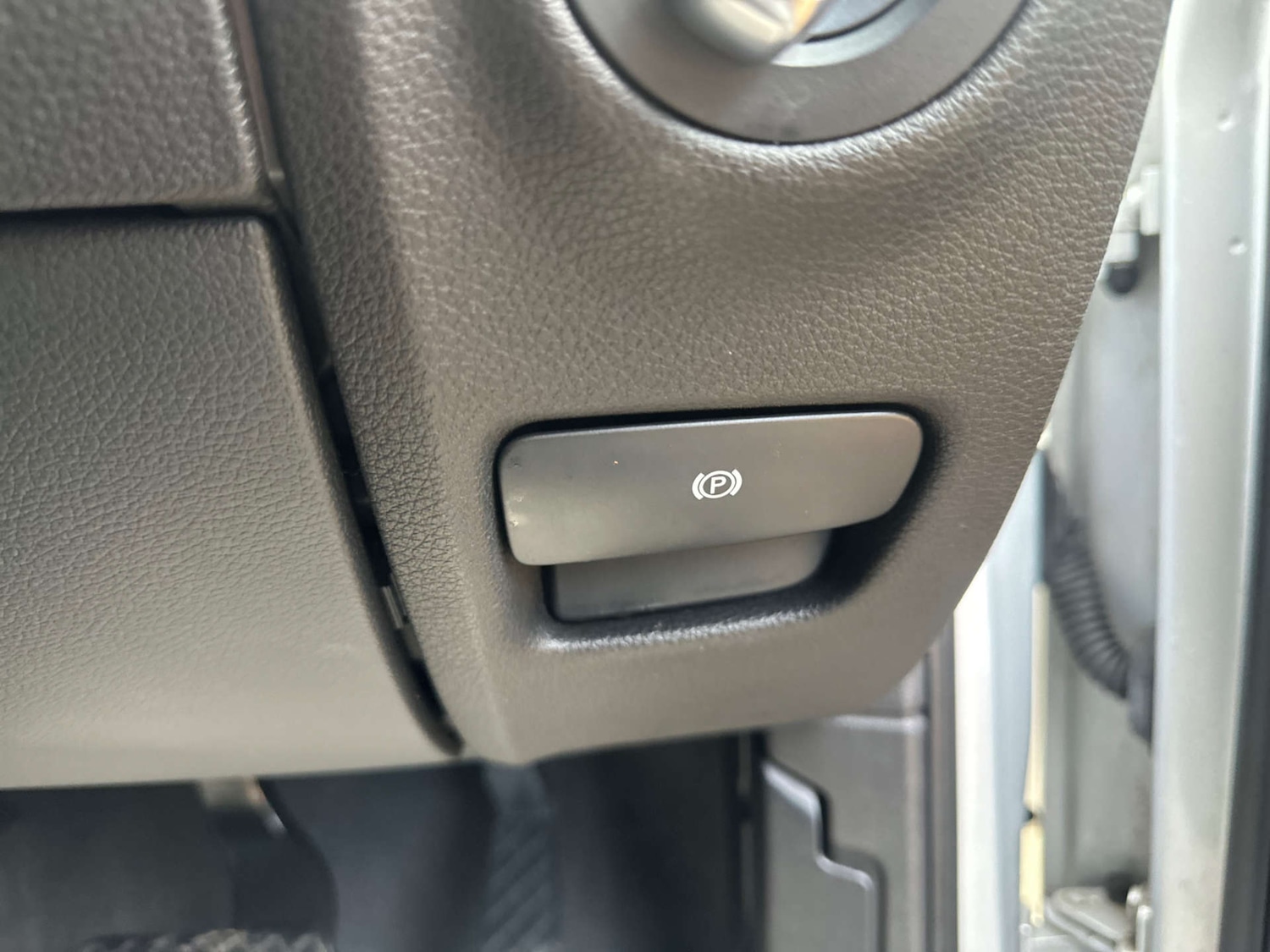 Used Audi Q7 2014 for sale - 77531843: Photo 31