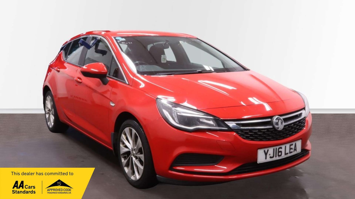 Used Vauxhall Astra 2016 for sale - 76625835: Photo 1