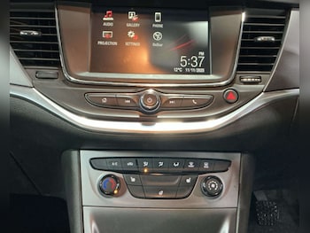 Used Vauxhall Astra 2016 for sale - 76625835: Photo