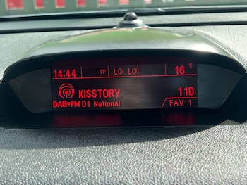 Used Vauxhall Mokka 2015 for sale - 75947227: Photo