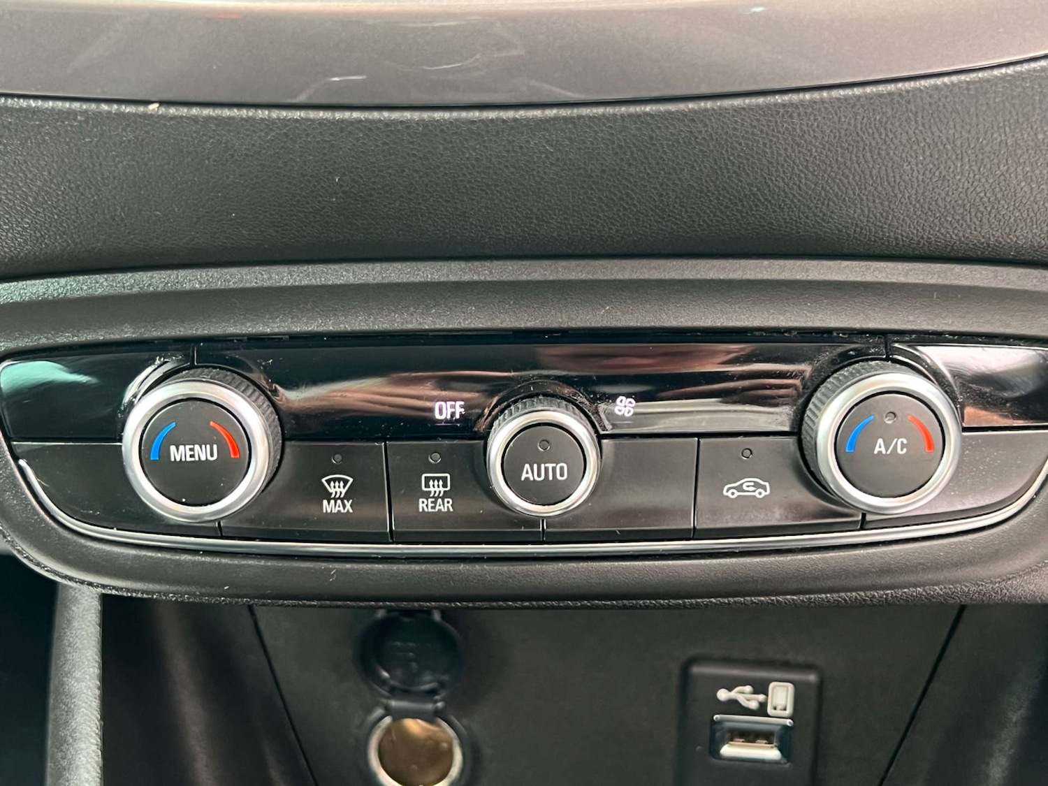 Used Vauxhall Crossland X 2018 for sale - 76266413: Photo 23