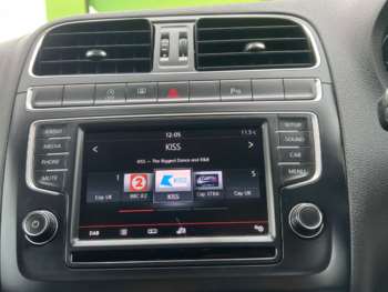 Used Volkswagen Polo 2015 for sale - 73853484: Photo