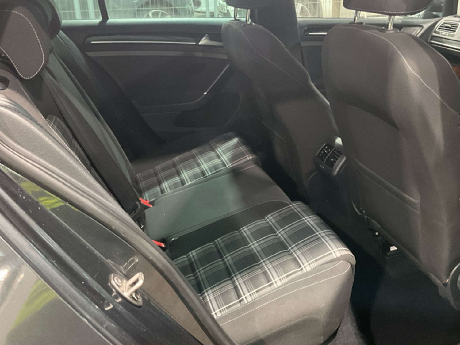 Used Volkswagen Golf 2014 for sale - 77822594: Photo 4