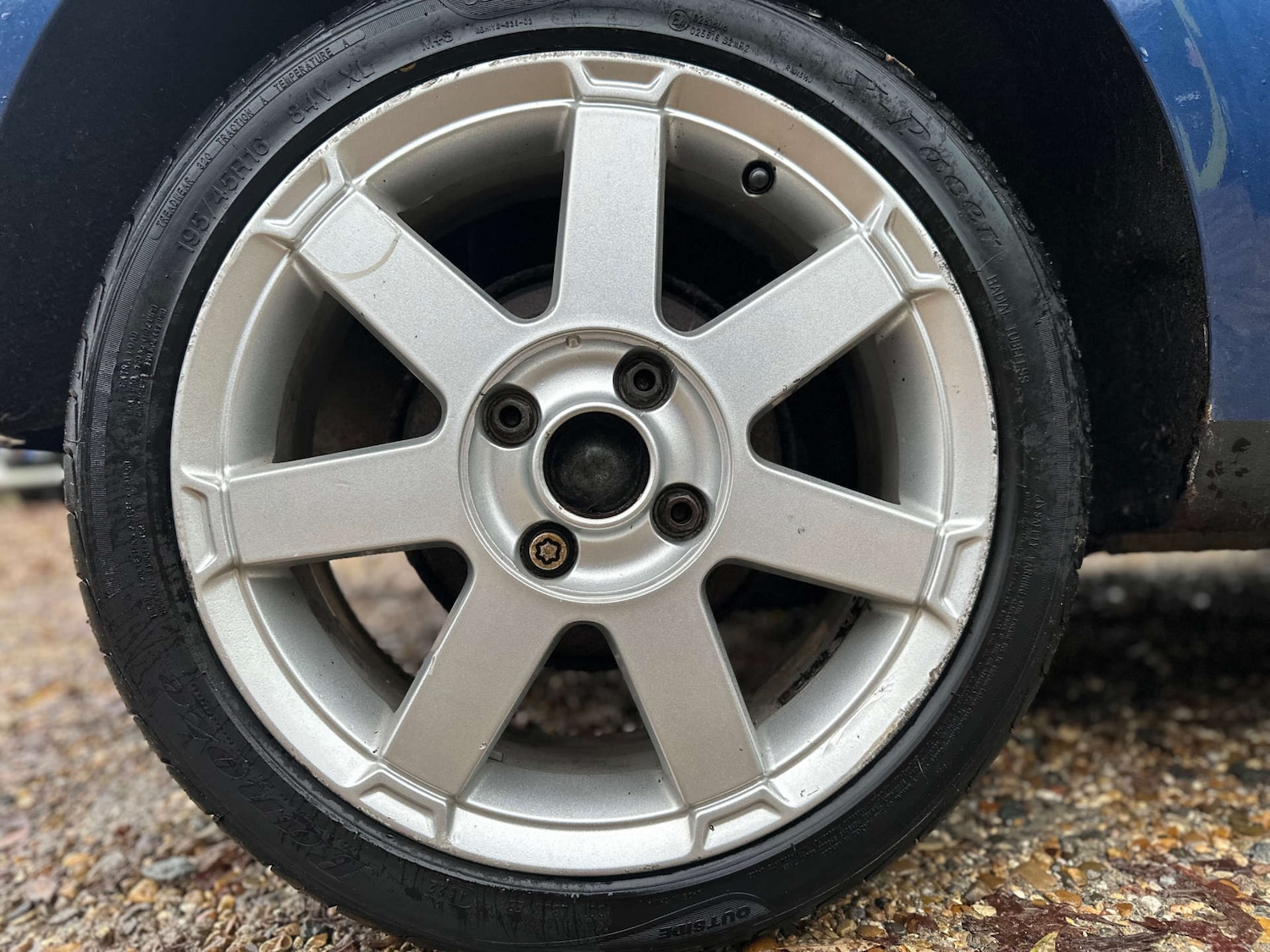 Used Ford Fiesta 2007 for sale - 76693623: Photo 11