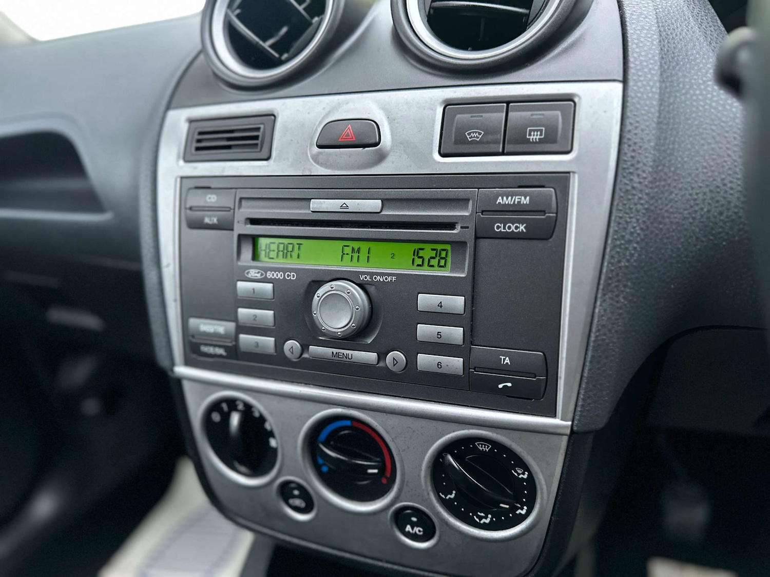 Used Ford Fiesta 2007 for sale - 76693623: Photo 16