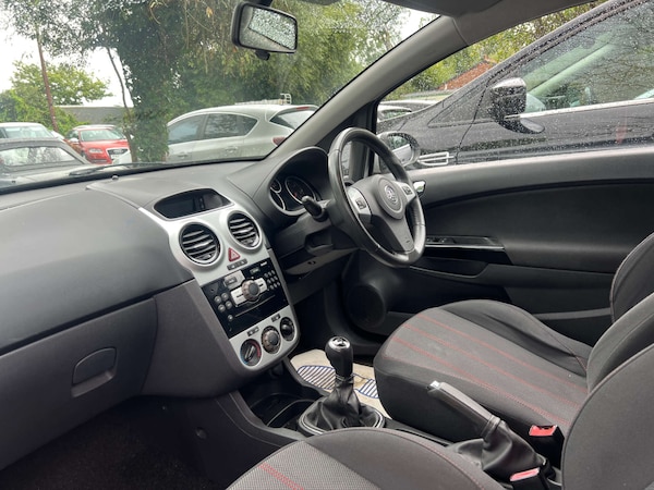 Used Vauxhall Corsa 2010 for sale - 76023104: Photo 20
