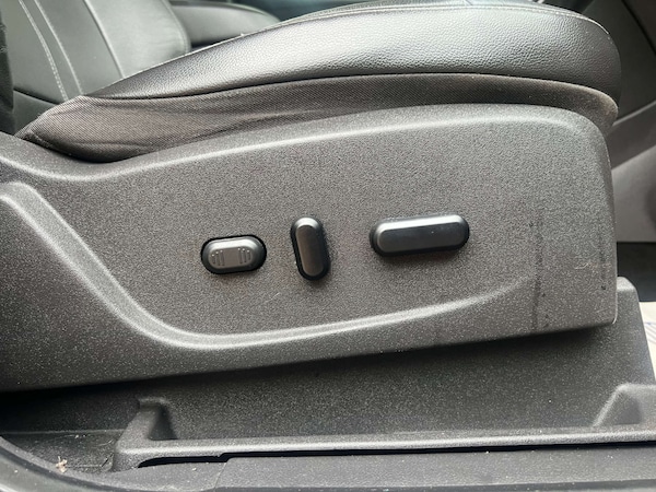 Used Ford Kuga 2013 for sale - 75627399: Photo 29