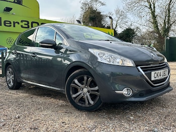 Used Peugeot 208 2014 for sale - 77336930: Photo