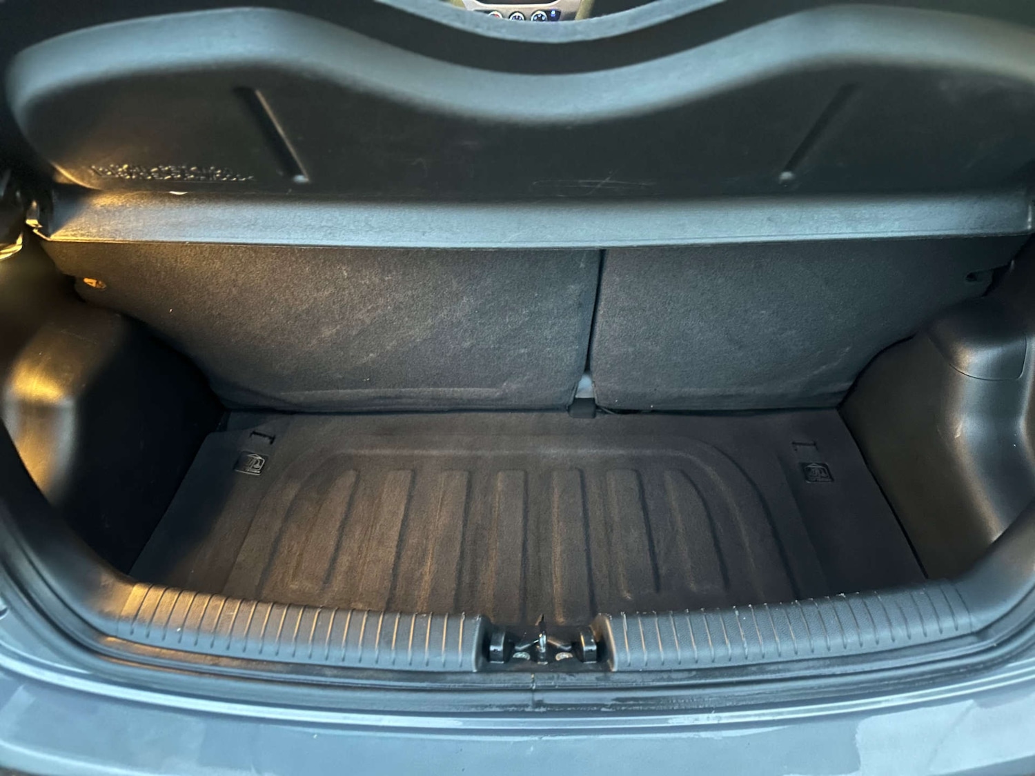 Used Hyundai i10 2014 for sale - 77283208: Photo 14