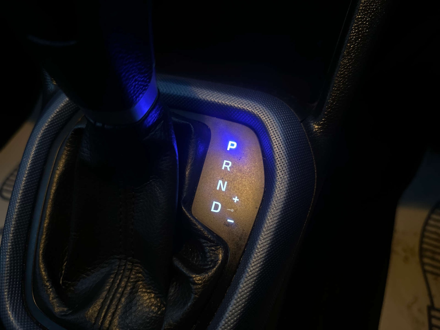 Used Hyundai i10 2014 for sale - 77283208: Photo 22