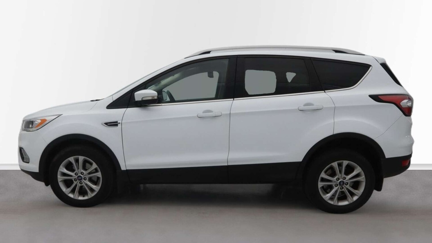 Used Ford Kuga 2017 for sale - 77449531: Photo 10