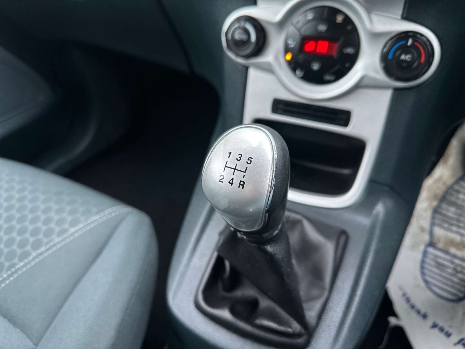 Used Ford Fiesta 2010 for sale - 77364222: Photo 25