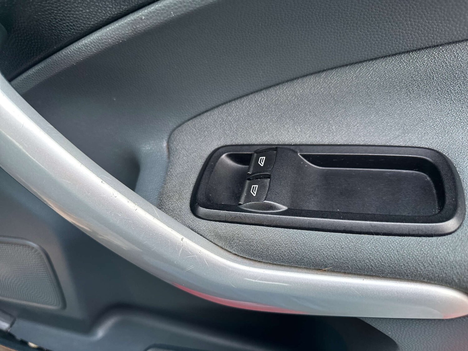 Used Ford Fiesta 2010 for sale - 77364222: Photo 27