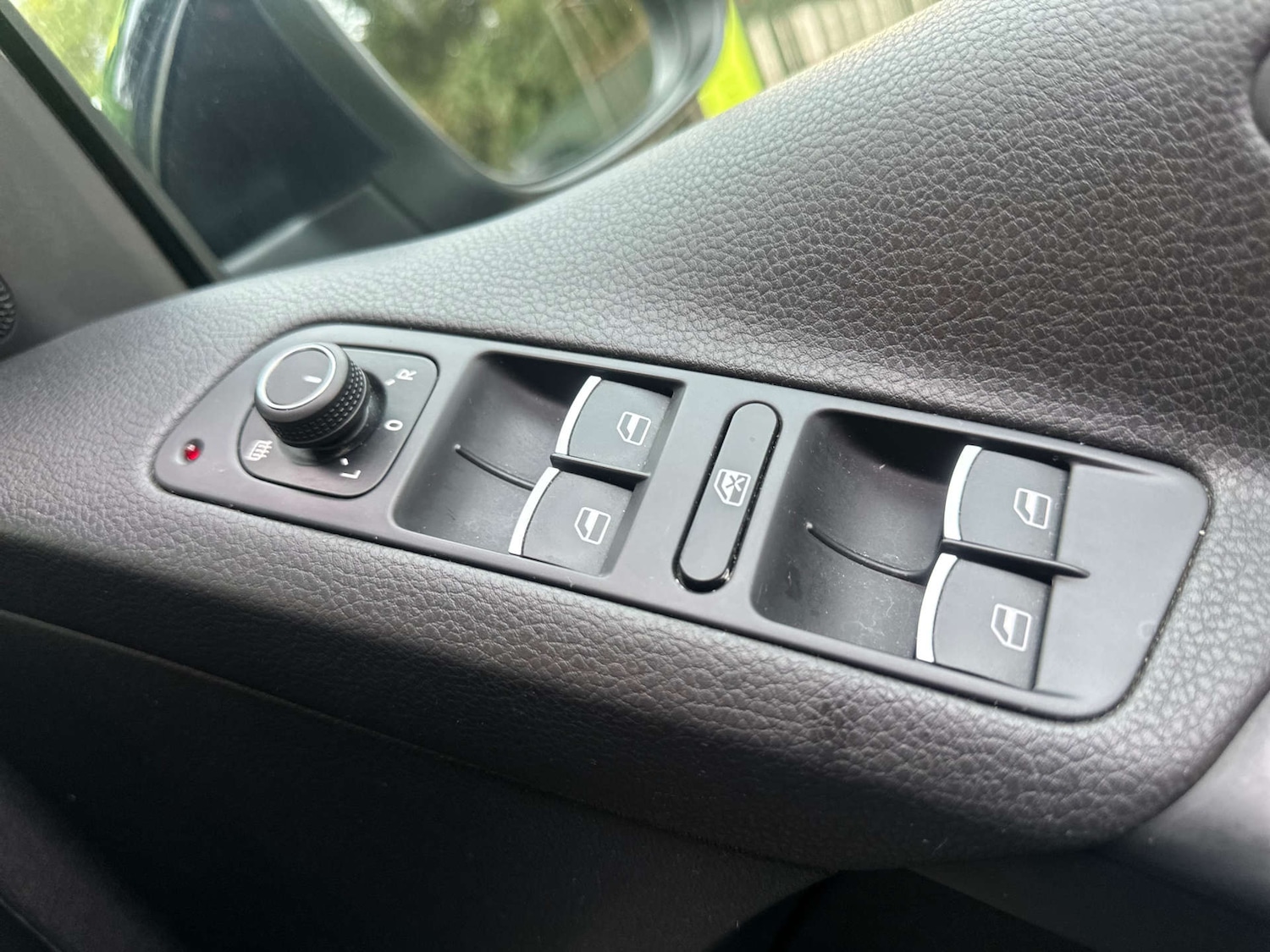 Used Volkswagen Tiguan 2016 for sale - 76601632: Photo 34