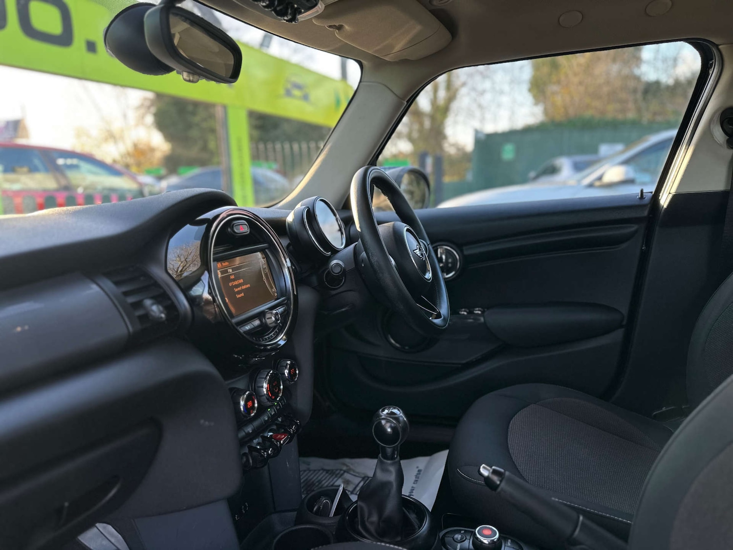 Used MINI Hatch 2015 for sale - 76846789: Photo 29