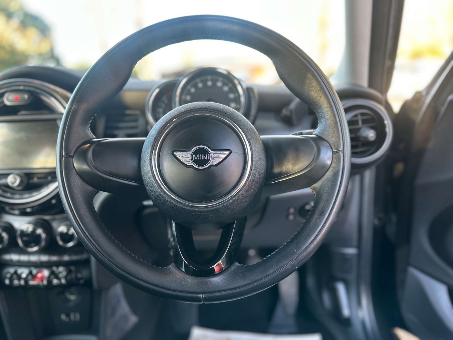 Used MINI Hatch 2015 for sale - 76846789: Photo 35