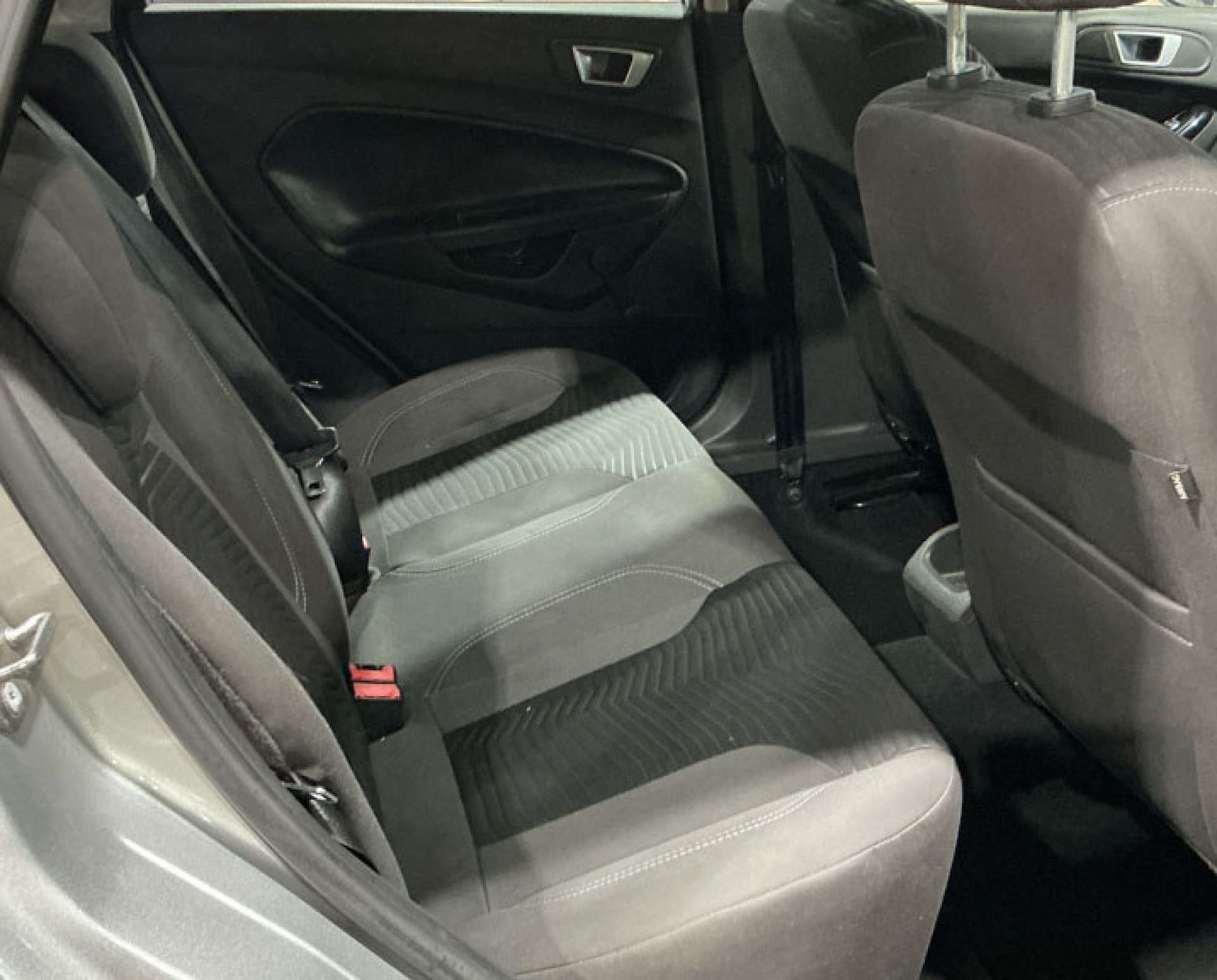 Used Ford Fiesta 2015 for sale - 76509360: Photo 4