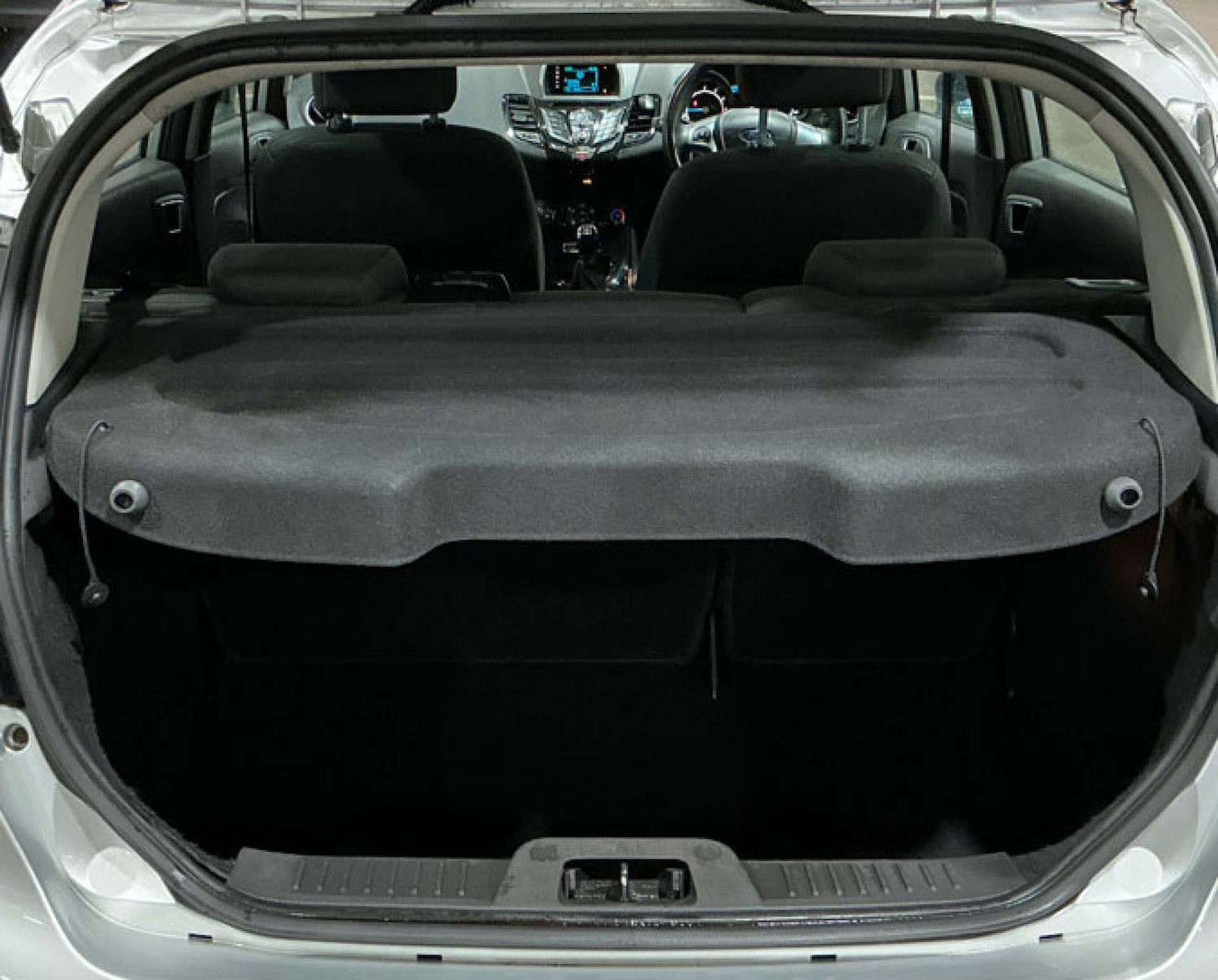 Used Ford Fiesta 2015 for sale - 76509360: Photo 6