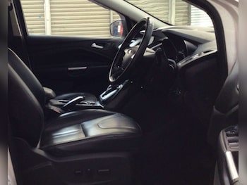 Used Ford Kuga 2015 for sale - 75862382: Photo