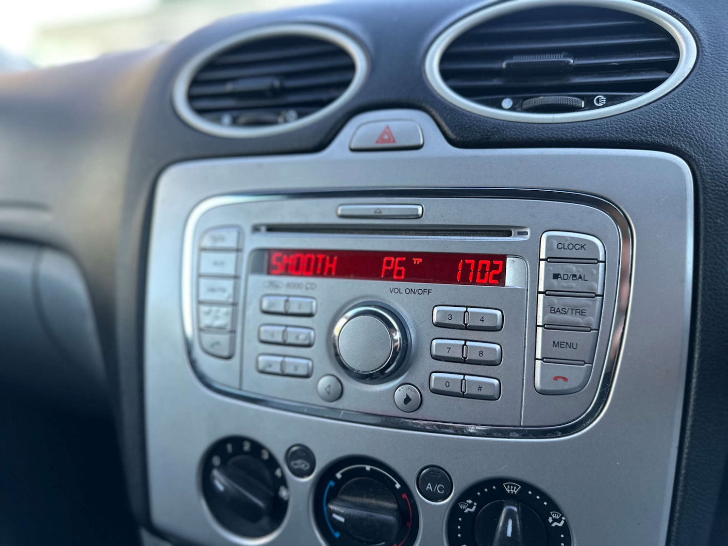 Used Ford Focus 2010 for sale - 77933952: Photo 14