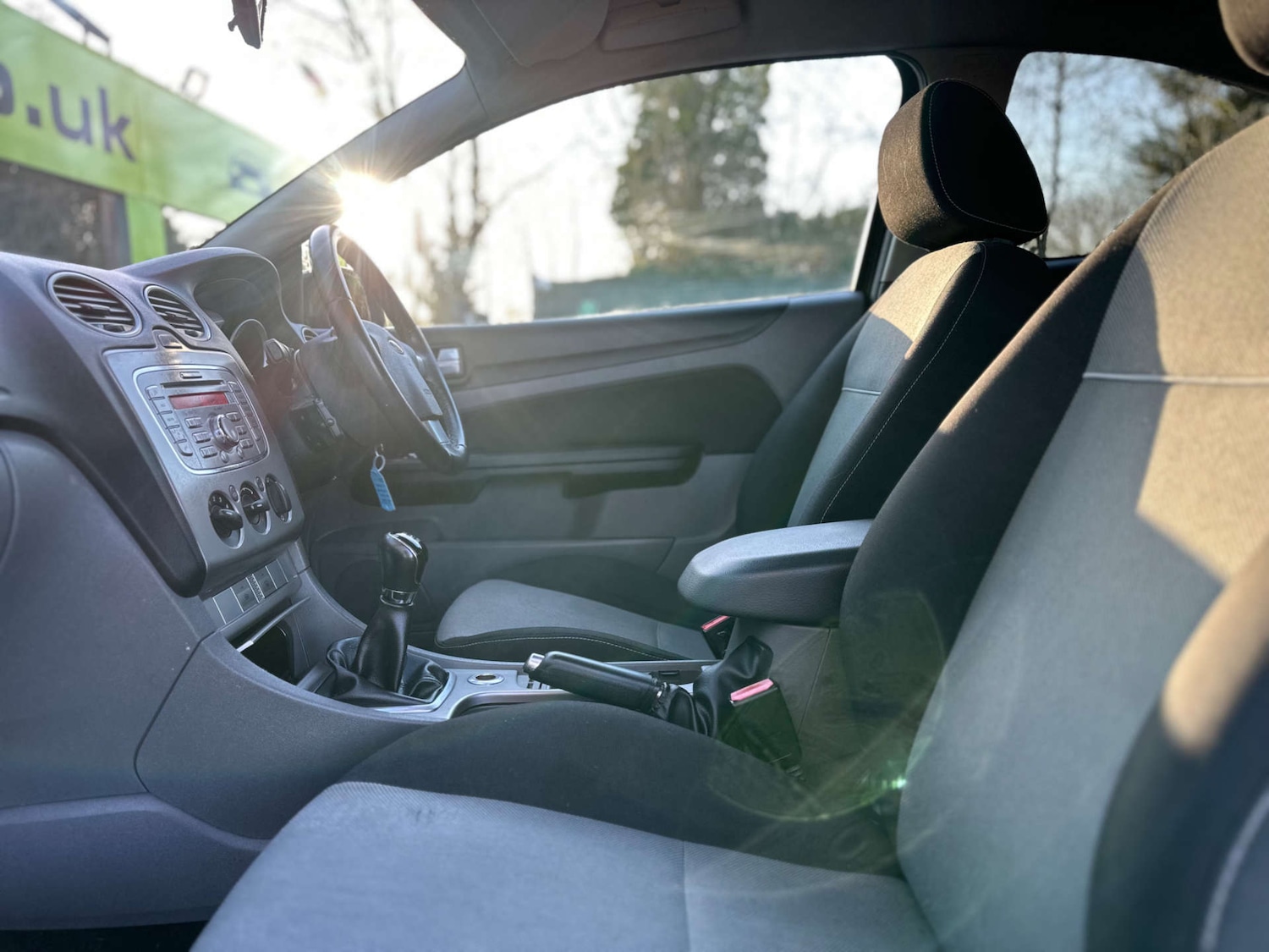 Used Ford Focus 2010 for sale - 77933952: Photo 15