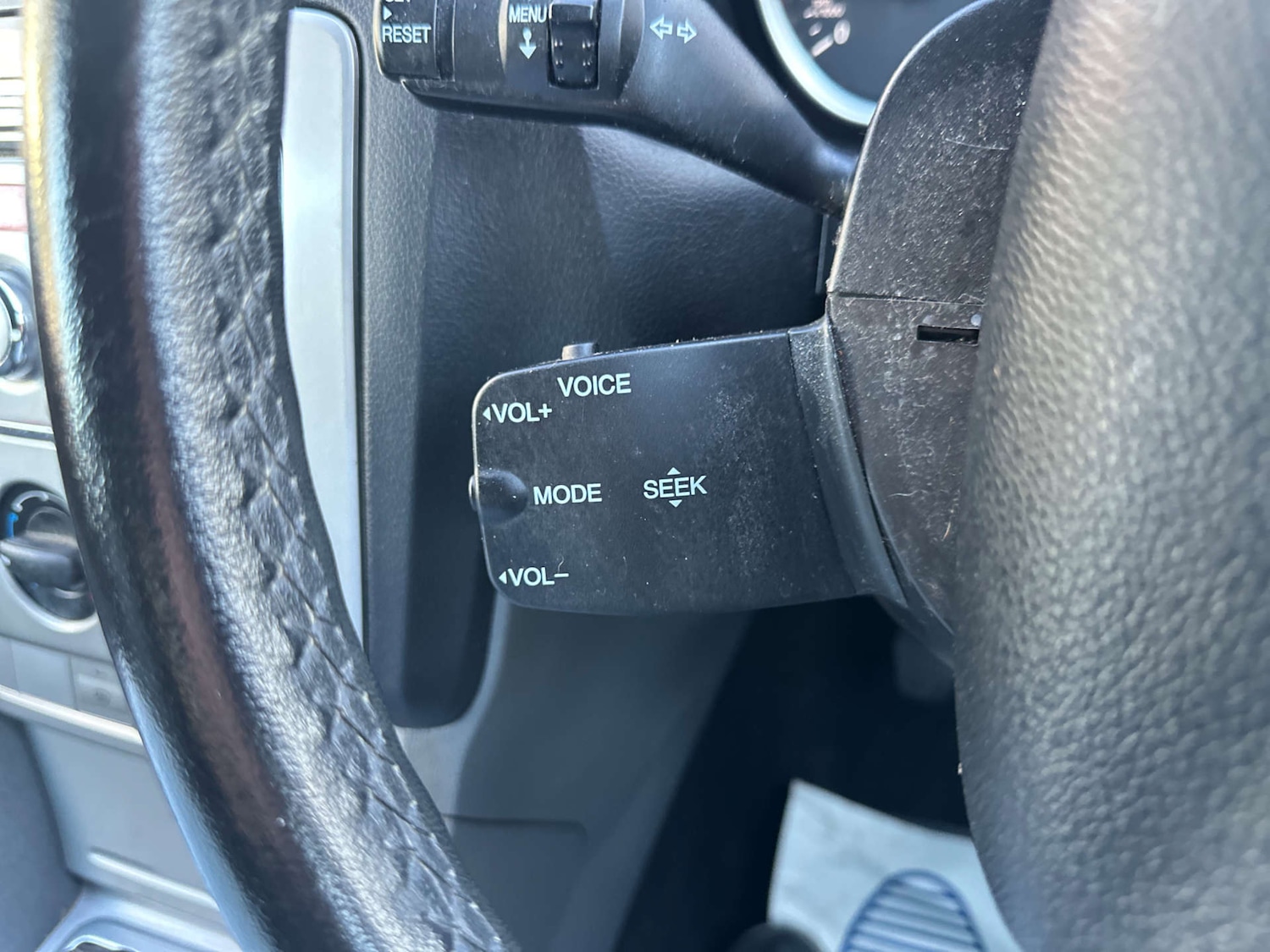 Used Ford Focus 2010 for sale - 77933952: Photo 22