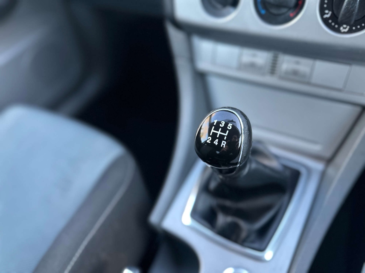 Used Ford Focus 2010 for sale - 77933952: Photo 23