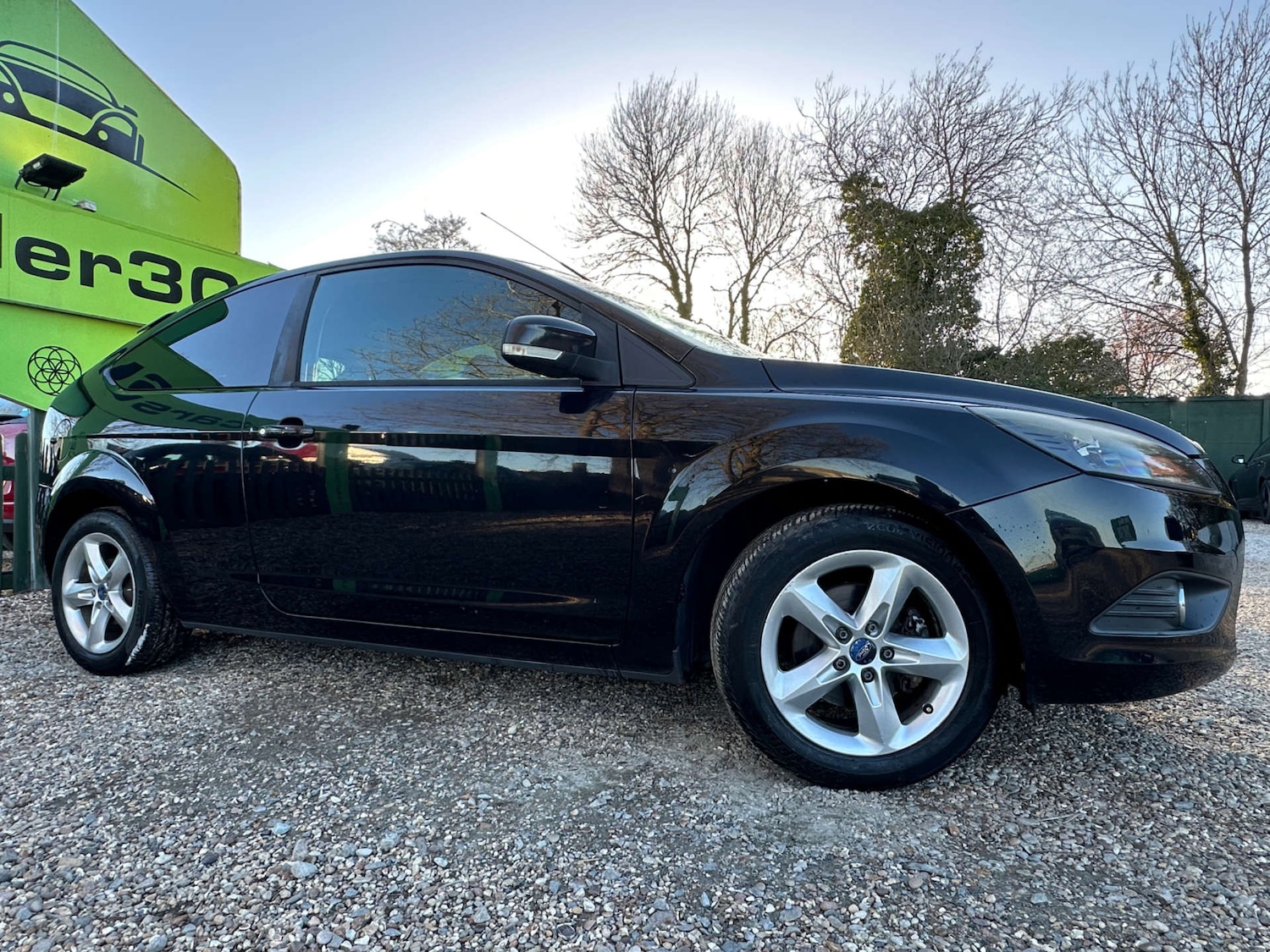 Used Ford Focus 2010 for sale - 77933952: Photo 4