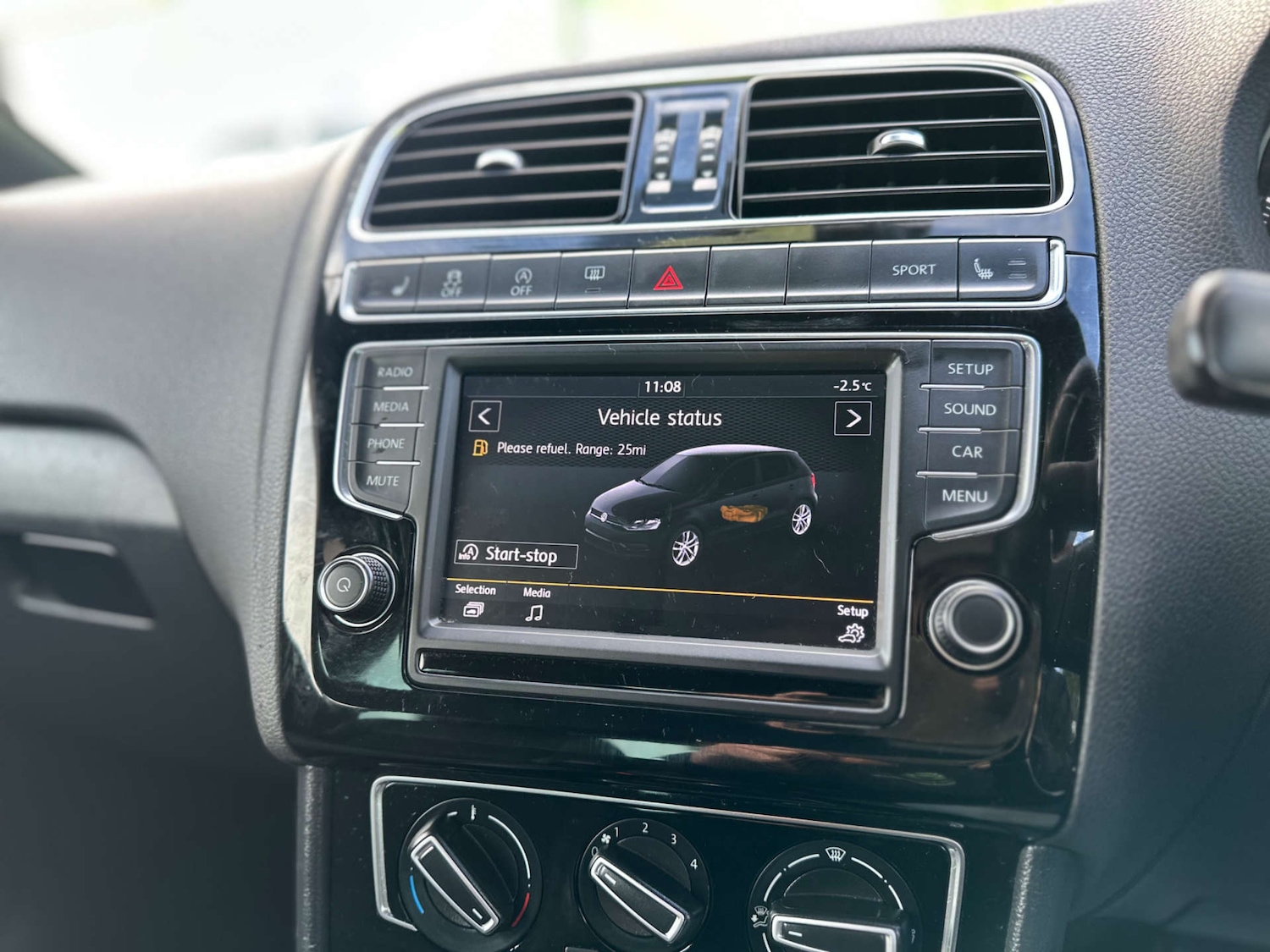 Used Volkswagen Polo 2015 for sale - 77805571: Photo 20