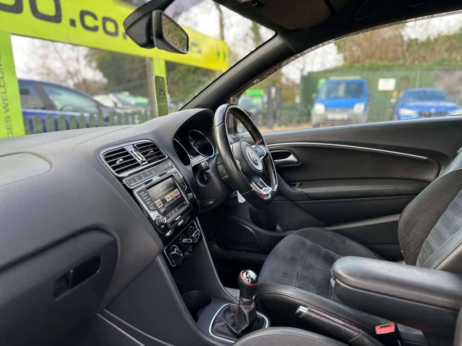 Used Volkswagen Polo 2015 for sale - 77805571: Photo 3