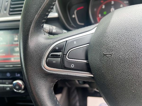 Used Renault Kadjar 2015 for sale - 74938461: Photo 29