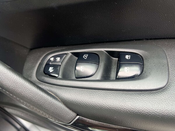 Used Renault Kadjar 2015 for sale - 74938461: Photo 34