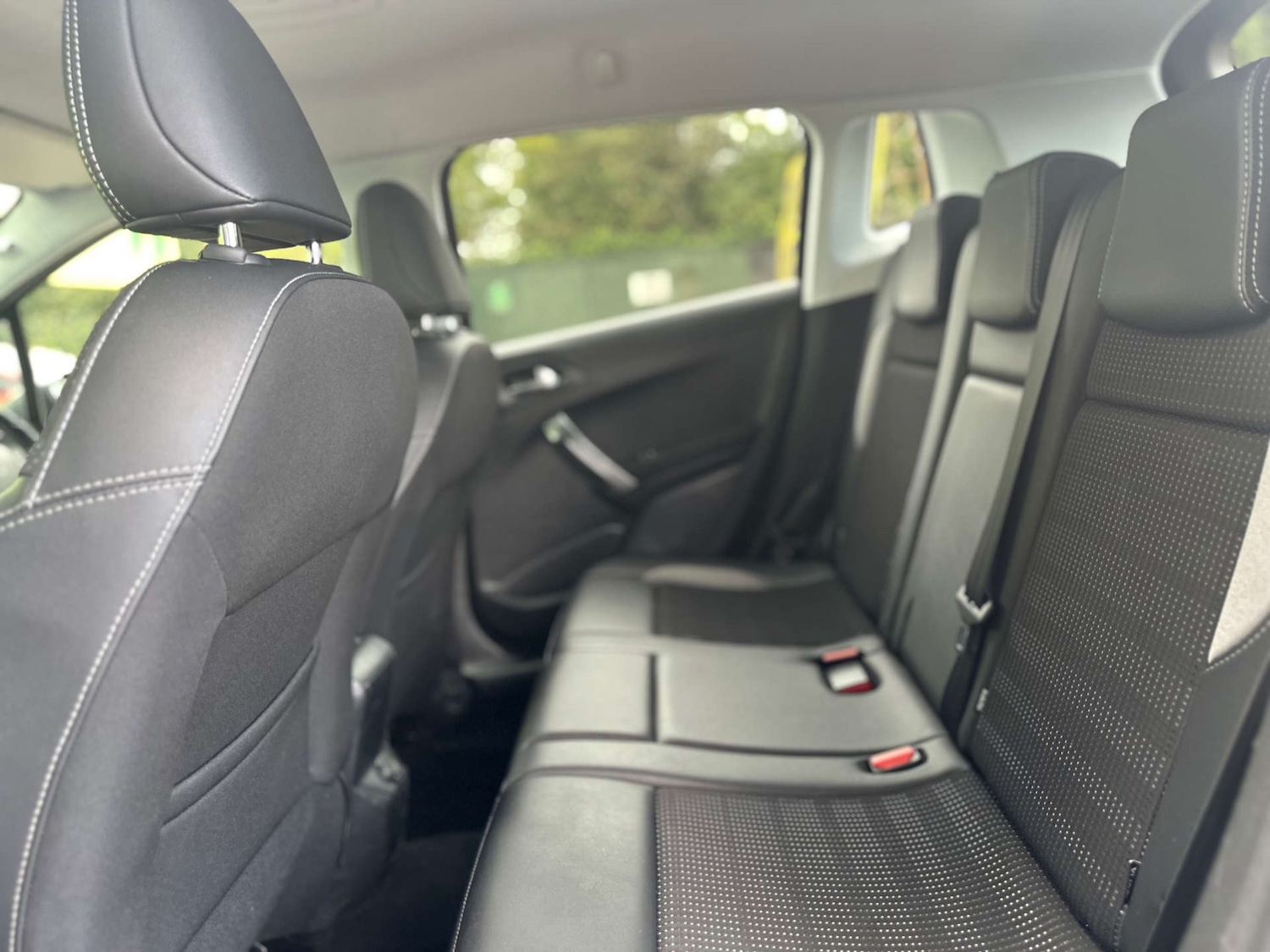 Used Peugeot 2008 2017 for sale - 76614767: Photo 12