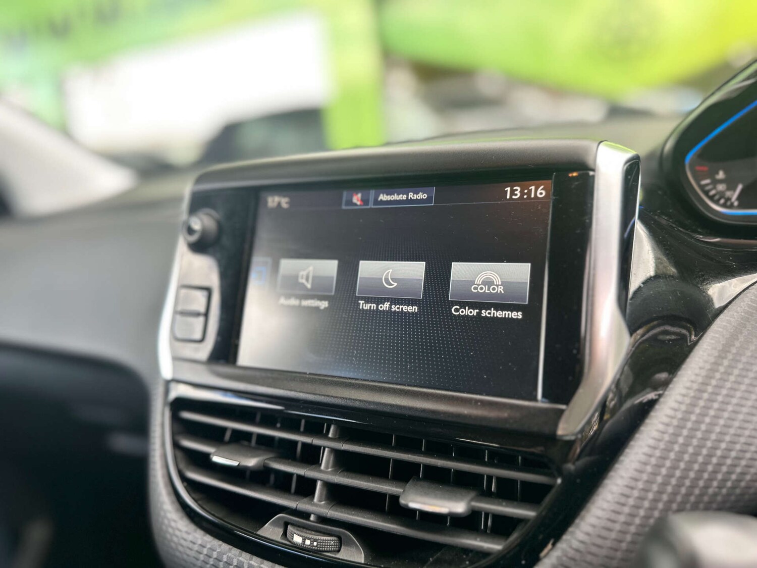 Used Peugeot 2008 2017 for sale - 76614767: Photo 18