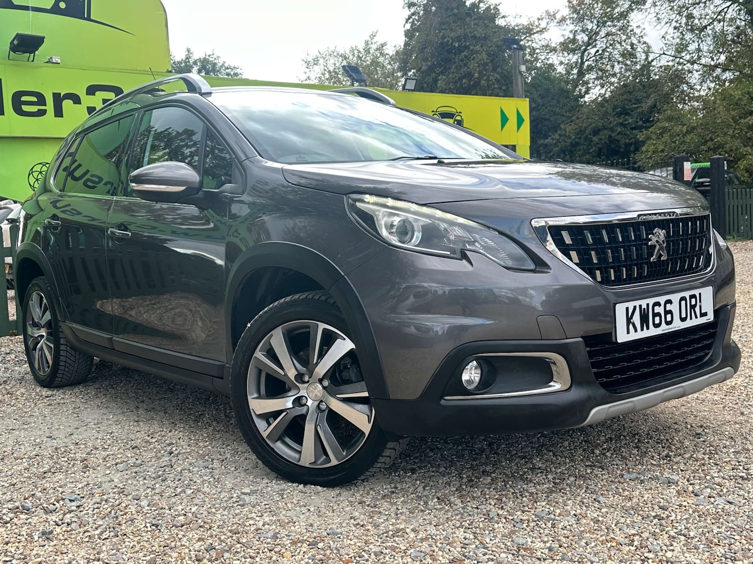 Used Peugeot 2008 2017 for sale - 76614767: Photo 4