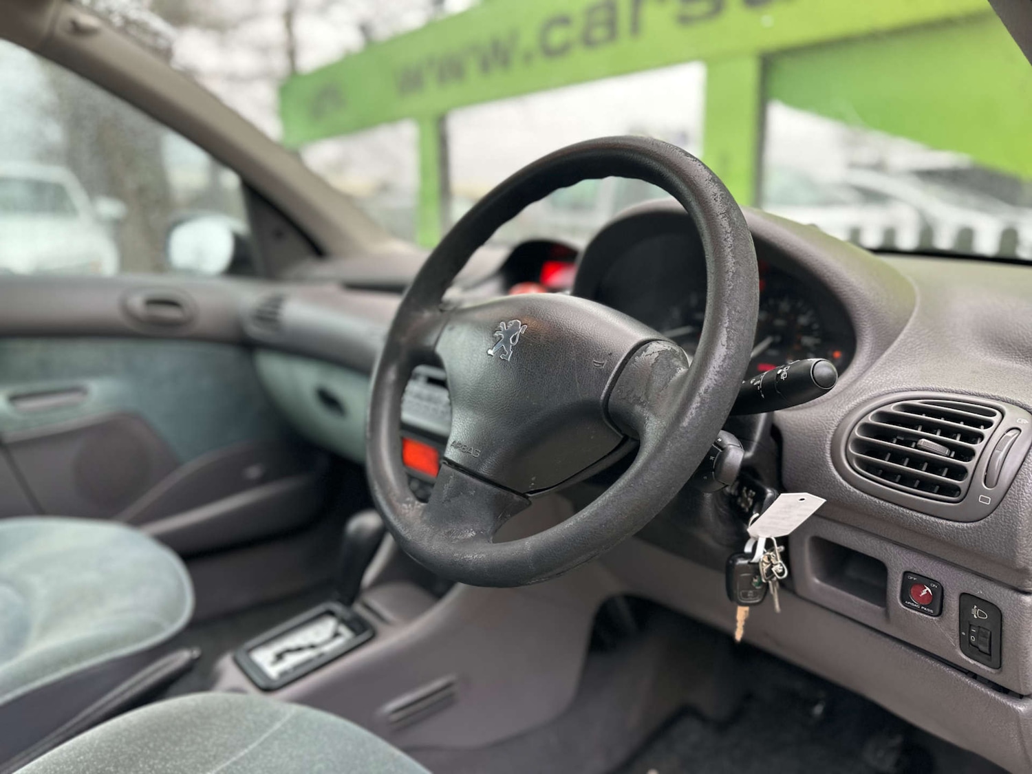 Used Peugeot 206 2002 for sale - 77571284: Photo 2