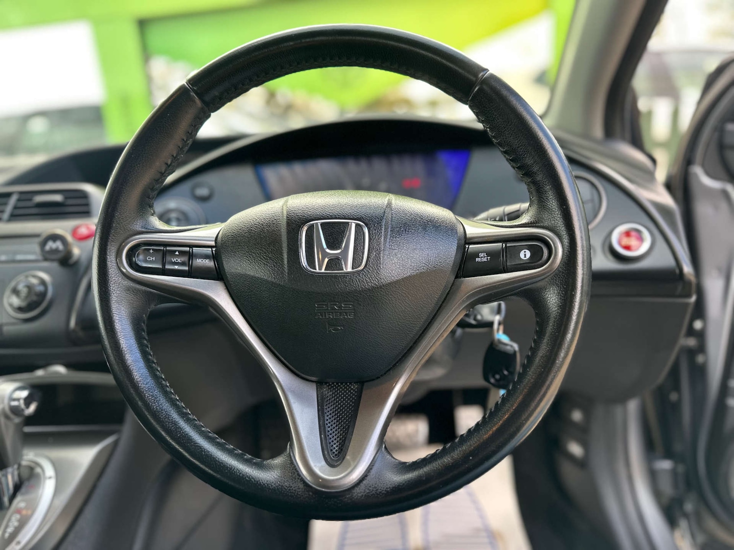 Used Honda Civic 2010 for sale - 76757115: Photo 30