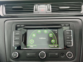 Used Skoda Rapid 2015 for sale - 75272171: Photo
