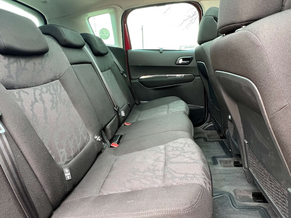 Used Peugeot 3008 2010 for sale - 75374356: Photo 11