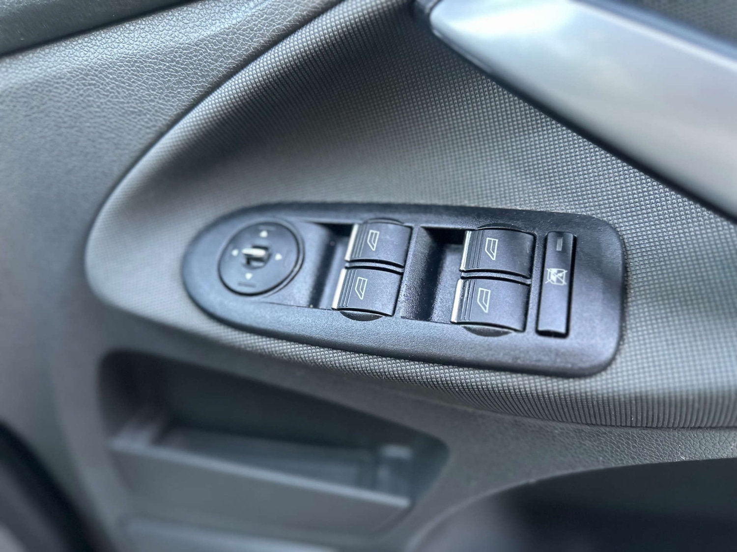 Used Ford Kuga 2011 for sale - 77797710: Photo 26