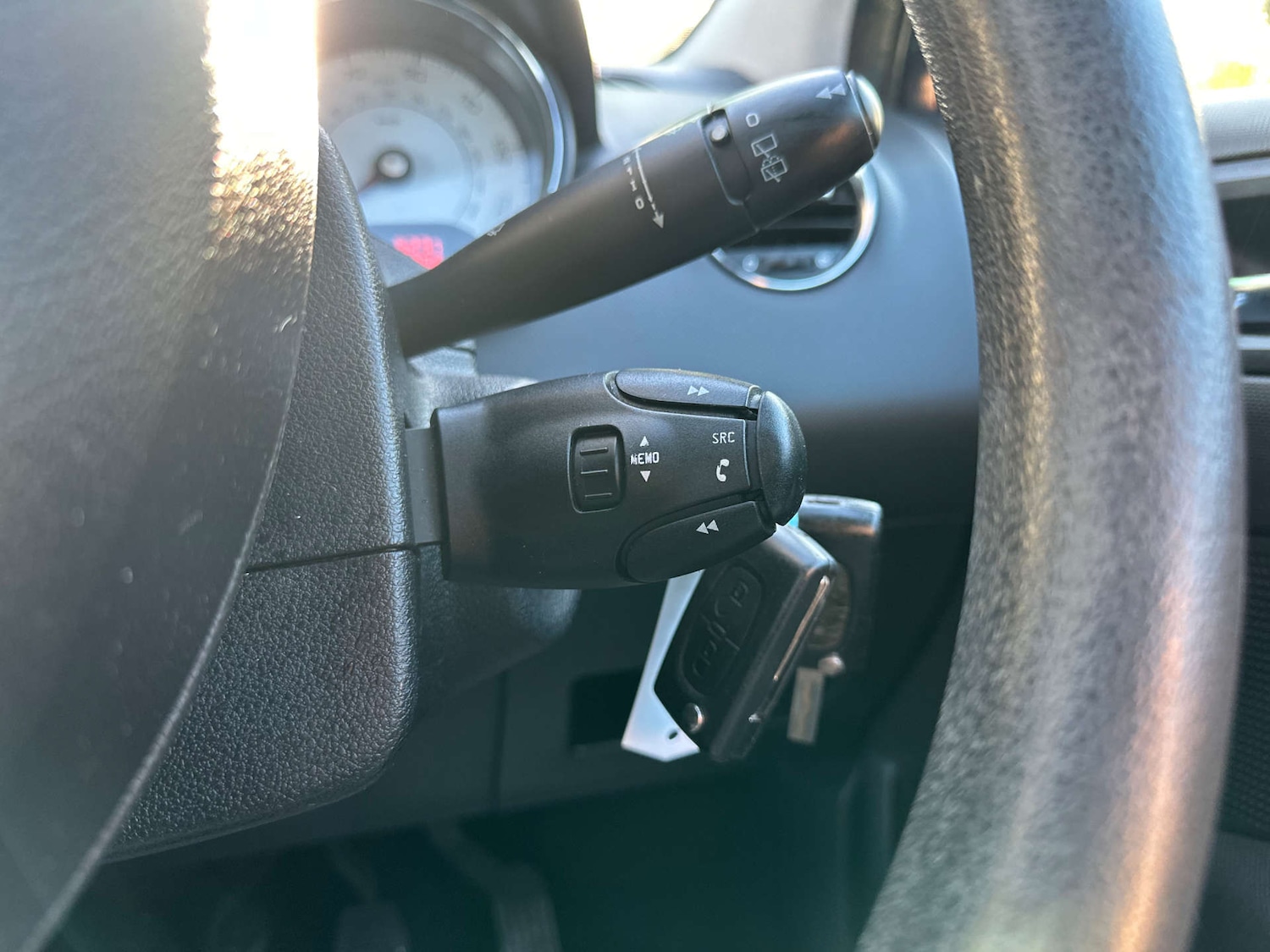 Used Peugeot 308 2012 for sale - 77164838: Photo 25